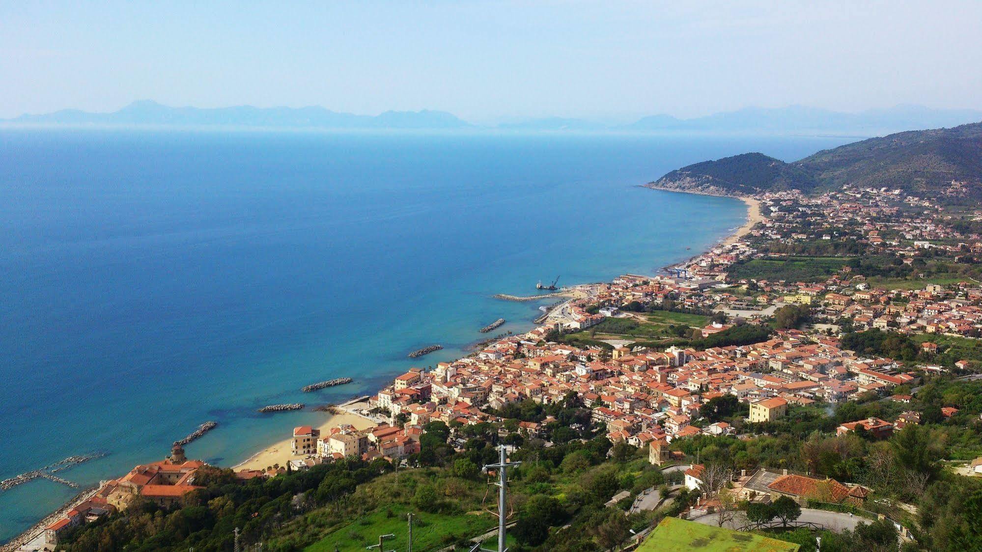 Castellabate At The Sea Hotel San Marco di Castellabate Екстериор снимка